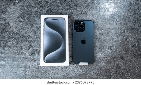 iPhone 15 Pro Max 256GB Unlocked Black – Open box, $679.99